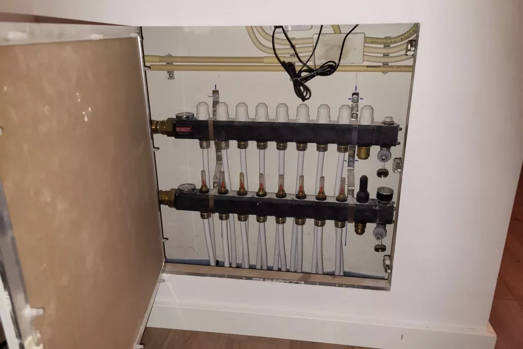 Vloerverwarming aansluiting