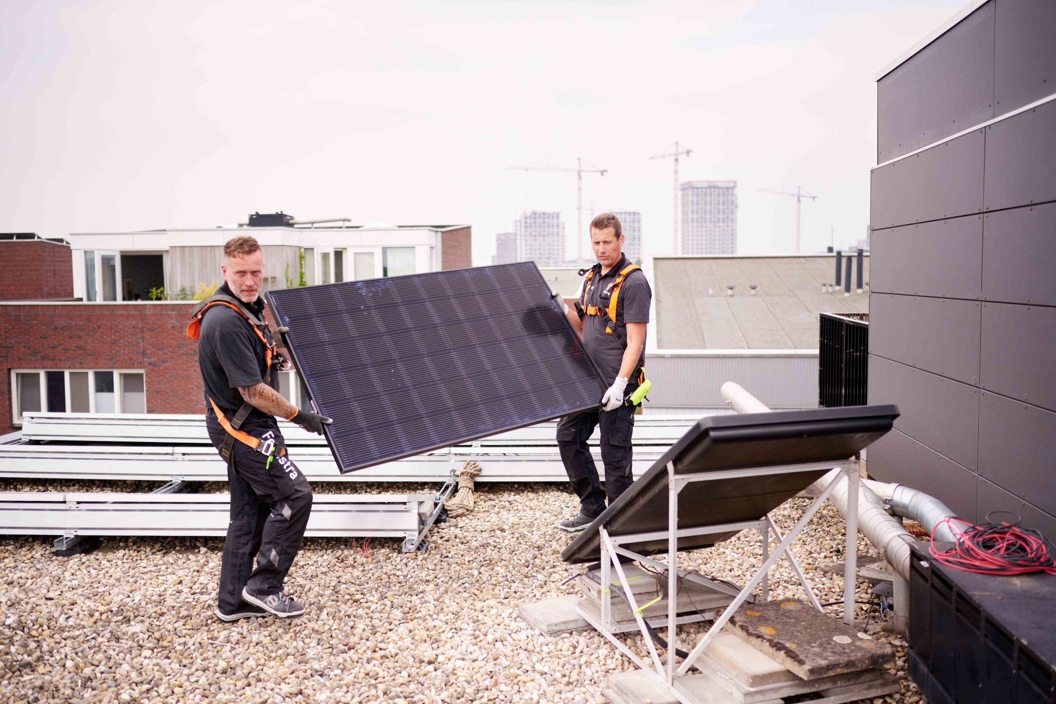 Zonnepanelen kopen inclusief installatie Feenstra